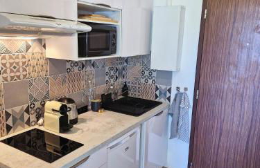 Studio au-dessus des nuages - Parking privé - Foto 26