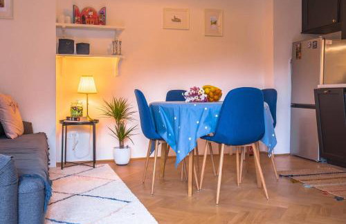 Number 28 Boutique Apartment - Photo 12