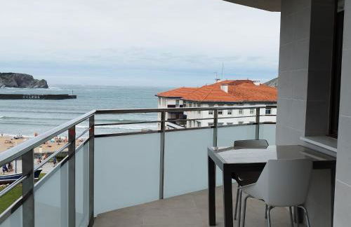 Frente a la playa - Foto 20