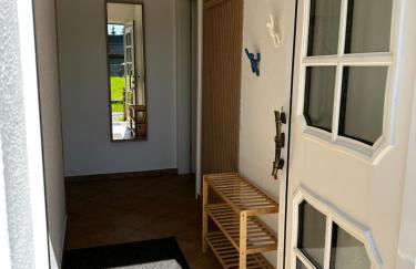 Klättes Ferienwohnung mit Garten - Foto 9