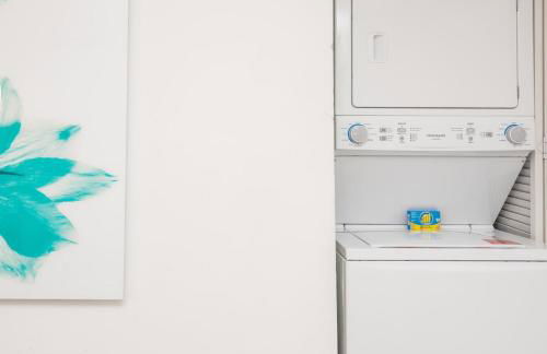 Infinite View and Balcony with Pool, Gym, Near Beach - Foto 20