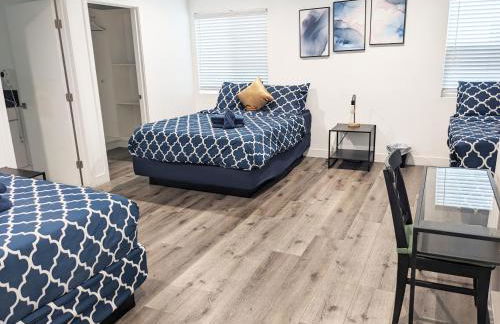 Wonderful 3 Bedroom Home Perfect for Getaway - Photo 36