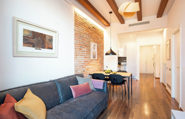 Aspasios Market Balconies - Photo 17