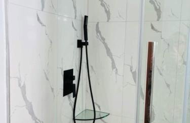 Charming 1-Bedroom Oasis in the Heart of Downtown - Foto 45