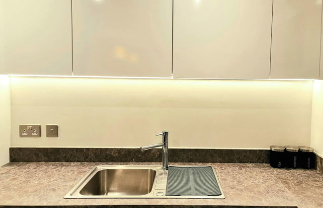 Exquisite, Cosy 2-bed Apartment in Salford - Foto 7