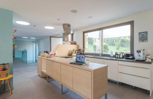 Elegant Villa Overlooking Gaou Bay - Foto 26