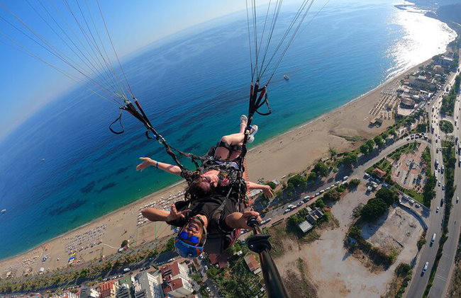 Aventura en parapente en tándem – ¡Vuela sobre las nubes! - Foto 9