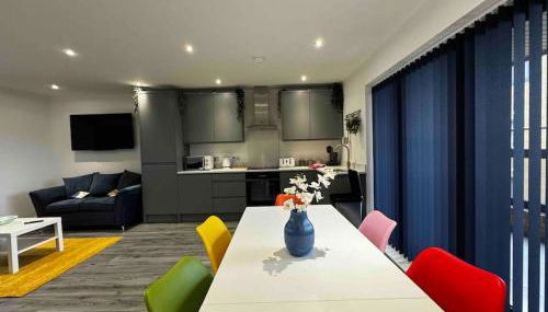 Wave Song - Hornsea Town House with Sea Views and Balconies - Foto 1