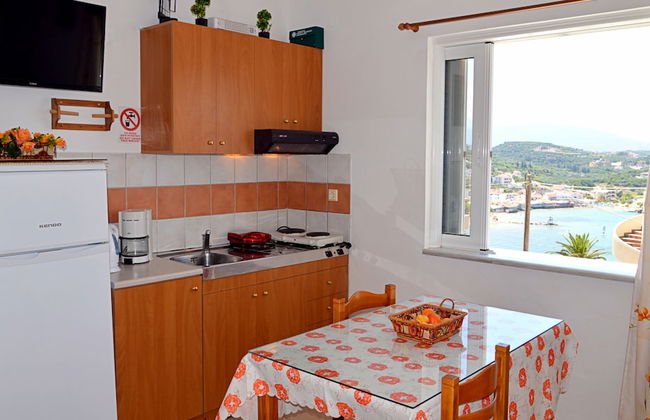 Manos Apartments - Photo 20