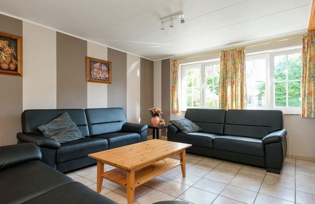 Spacious Holiday Home in Chodes With Sauna - Photo 27