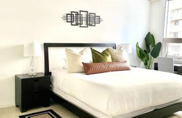 City Condo in Midtown Wynwood with pool and parking - Foto 5