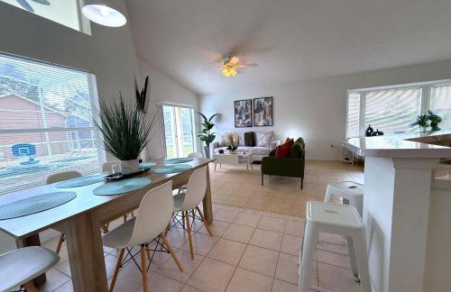 Beautiful South-Facing Pool Home in Southern Dunes - Foto 11