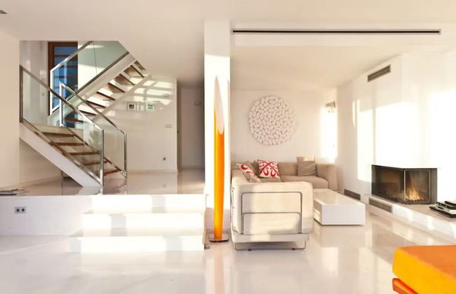 Appealing Villa With Private Terrace - Foto 17