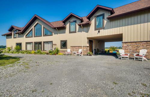 Grill Out, Play Pool Huge Home on Lake Champlain! - Foto 33