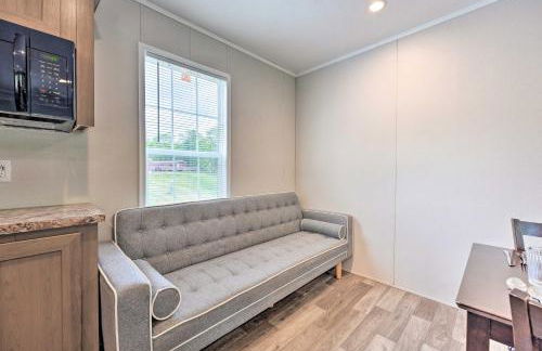 Cassopolis Escape, Near Stevens Memorial Park - Foto 2