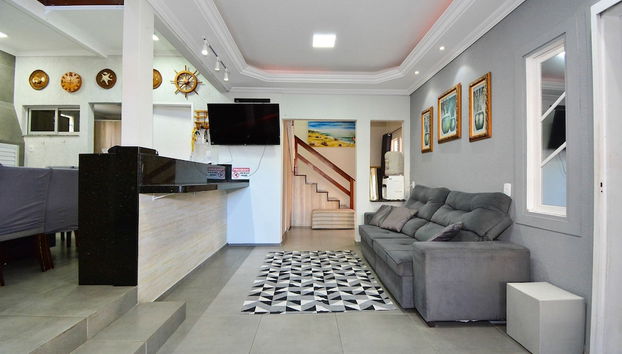 Casa com Piscina no Ribeirão da Ilha - Foto 3, Vestíbulo