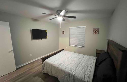 Get cozy in this Renovated home by the Villages - Foto 23