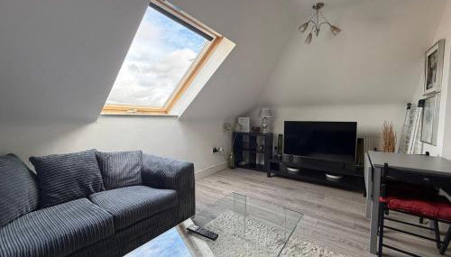Egham Modern Two Bedroom Apartment - Foto 2