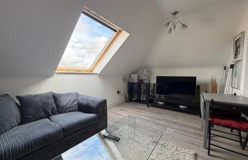 Egham Modern Two Bedroom Apartment - Foto 2