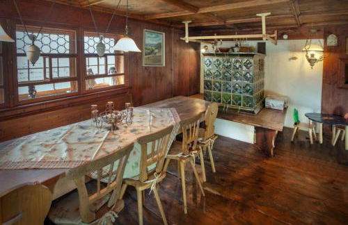 Historischer Vogtshof: eingezäunt | sonniger Garten | Kamin | Denkmalschutz - Foto 71