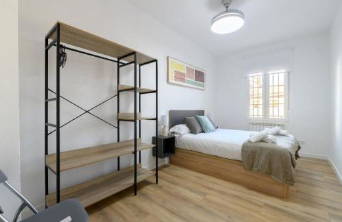 APT-Inside the Wall-Family,Games,Relax,History - Foto 22