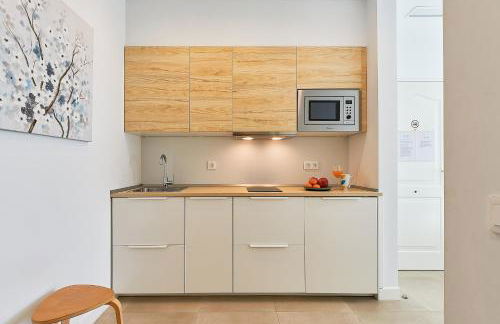 Suite Deluxe Face Mer Apart Malaga - Photo 23