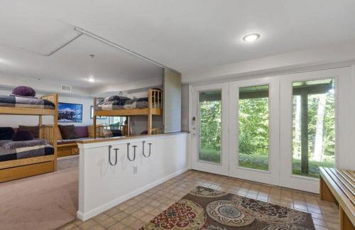 New host! Exceptional Sunday River Ski In Ski Out Condo - Foto 26