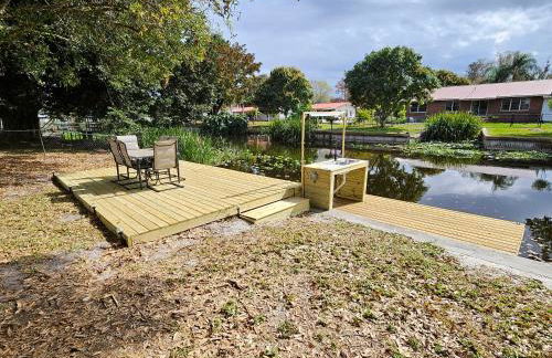 Fisherman's Hideaway! Home on canal in Okeechobee! - Foto 41