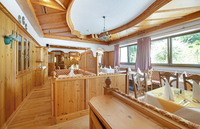 Cosy Holiday Home in bad Goisern With Balcony - Foto 16