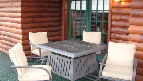 Secluded Lodge with a Private Pond and a Hot Tub near Bastrop, Texas - Foto 5