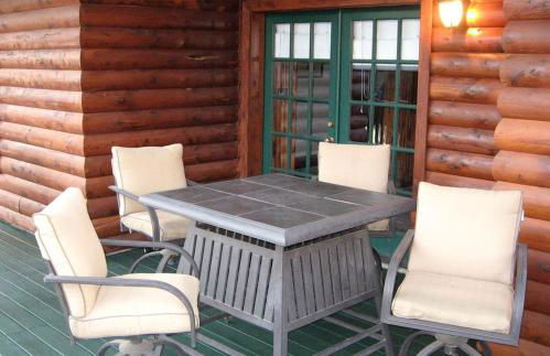 Secluded Lodge with a Private Pond and a Hot Tub near Bastrop, Texas - Foto 5