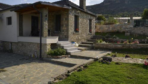 Persefoni's Home - Foto 2, Garden view