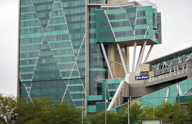 When Away - Luxury 2 Bedroom In Menlyn Maine 110m - Foto 26