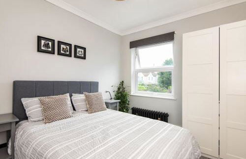 Newly renovated Victorian house with free parking - Foto 19