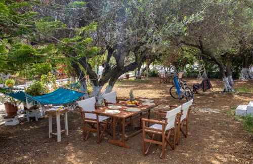 SEA & OLIVES HOUSE - Photo 28