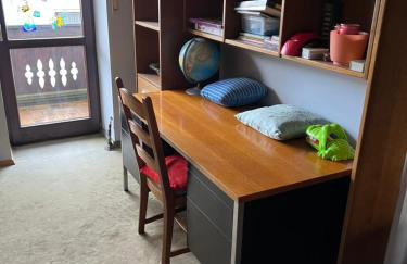 Ferienhaus Natternberg Spacious apartment large living room 4 bedrooms garden quiet near Deggendorf - Foto 10