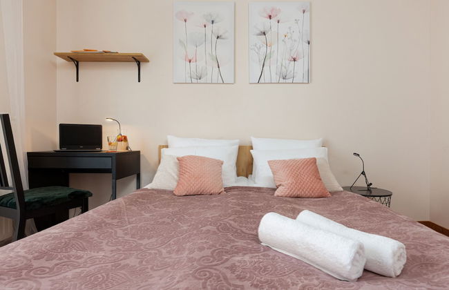 Apartment Banderii Warsaw by Renters - Photo 5