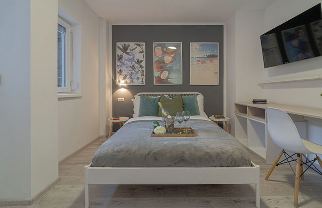 Central 4BR Flat - 2 Units Combined with Balconies, Near Cismigiu, 2 Kitchens & 2 Baths - Foto 5