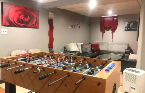 Beautiful Chalet with Hot Tub & Sauna in Poconos - Foto 19