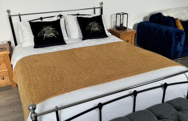 Tranquil Loft Apartment Overlooking Countryside - Foto 1