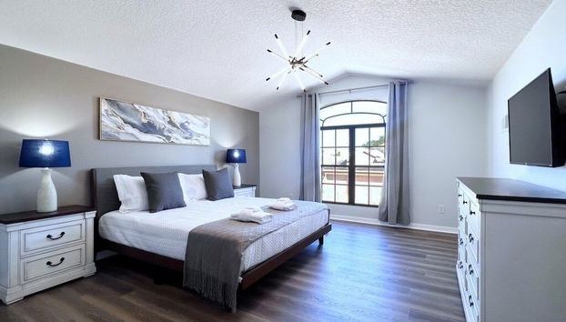 Beautifuly 5bd Pool Gm Hm, Legacy Park-409cr 5 Bedroom Home by RedAwning - Foto 2, Habitación