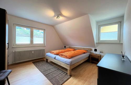 Ferienwohnung Kinzigblick - Balkon - Für Kinder - mit Bettwäsche & Handtücher - Foto 4