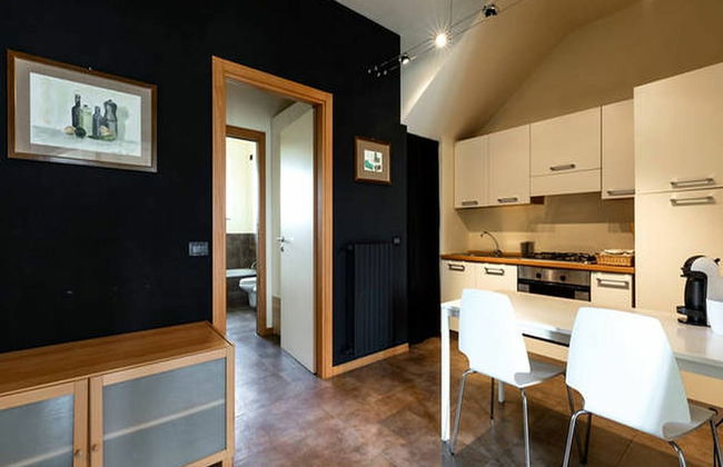 Apartment in Iseo Near Seabeach - Photo 18