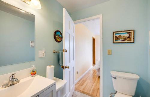 Peaceful Cloverdale Home - Walk to Winema Beach - Foto 13