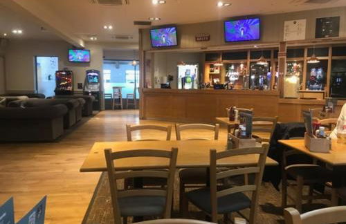 Lorraine's Caravan Holiday - Foto 14