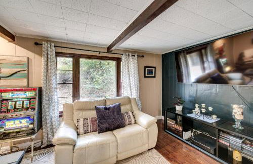 Easy Cleveland Access! Quiet Suburb Stay with Yard - Foto 4