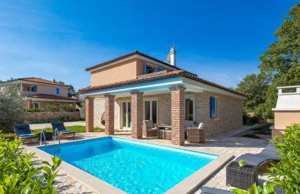 Family Villa Di - Foto 1