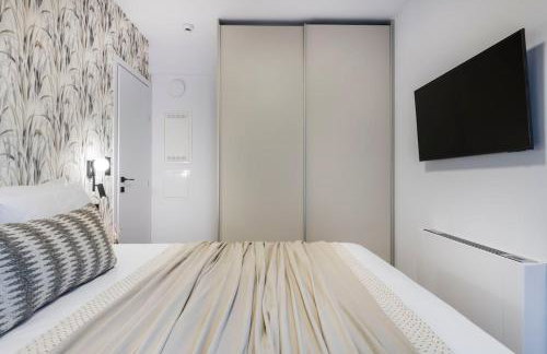 Elliniko Riviera - Family Apt Near Metro by MPS - Foto 12