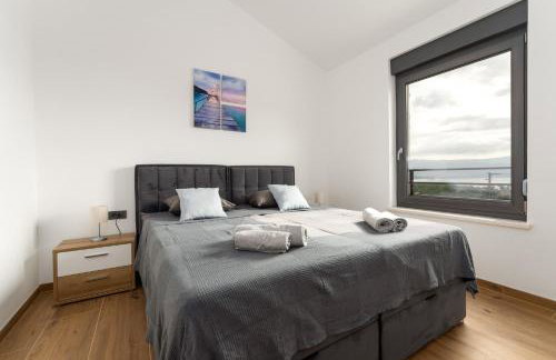 Villa Lavanda -semi-detached villa with a pool and a panoramic view, close to a sandy beach- by TRAVELER tourist agency Krk - Foto 31