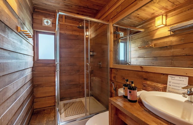 Alaya Stays Suro Woodcrest Chalet - Foto 61